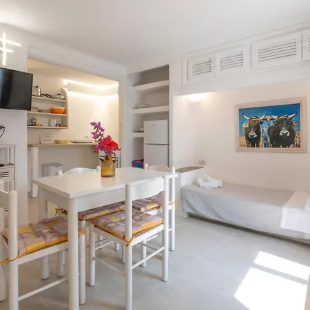 Monolocale Bibi 26 パラーウ